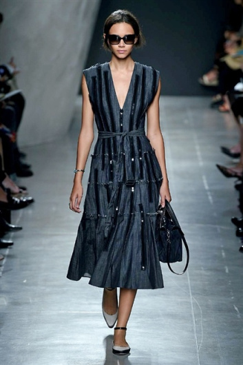 Fotoservizio/SS 2015/WOMEN/BOTTEGA VENETA/DP1/16