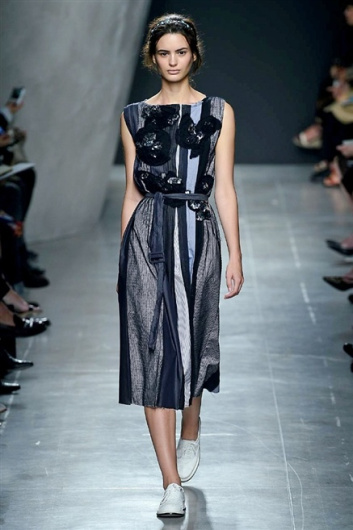 Fotoservizio/SS 2015/WOMEN/BOTTEGA VENETA/DP1/18