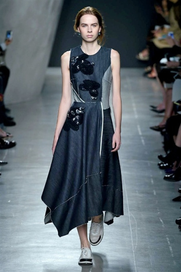 Fotoservizio/SS 2015/WOMEN/BOTTEGA VENETA/DP1/21