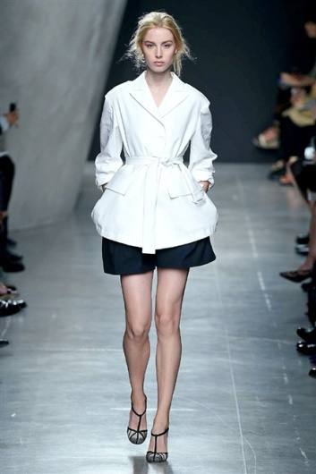Fotoservizio/SS 2015/WOMEN/BOTTEGA VENETA/DP1/12