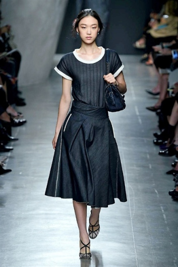 Fotoservizio/SS 2015/WOMEN/BOTTEGA VENETA/DP1/13