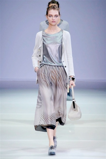 Fotoservizio/SS 2015/WOMEN/GIORGIO ARMANI/DP1/27