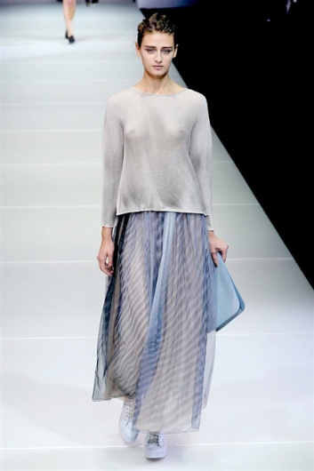 Fotoservizio/SS 2015/WOMEN/GIORGIO ARMANI/DP1/30