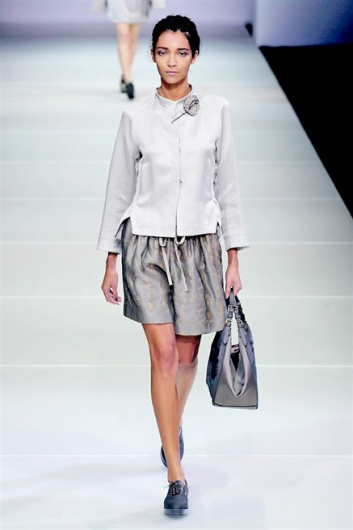 Fotoservizio/SS 2015/WOMEN/GIORGIO ARMANI/DP1/32