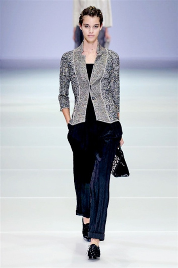 Fotoservizio/SS 2015/WOMEN/GIORGIO ARMANI/DP1/40