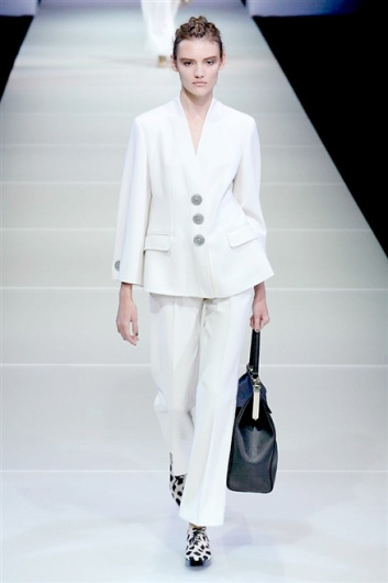Fotoservizio/SS 2015/WOMEN/GIORGIO ARMANI/DP1/54