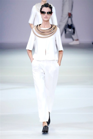 Fotoservizio/SS 2015/WOMEN/GIORGIO ARMANI/DP1/58