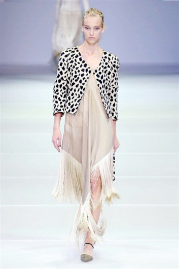 Fotoservizio/SS 2015/WOMEN/GIORGIO ARMANI/DP1/3