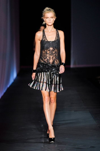 Fotoservizio/SS 2012/WOMEN/ROBERTO CAVALLI/5