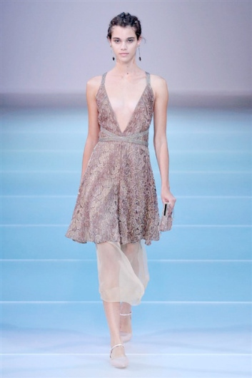 Fotoservizio/SS 2015/WOMEN/GIORGIO ARMANI/DP1/84