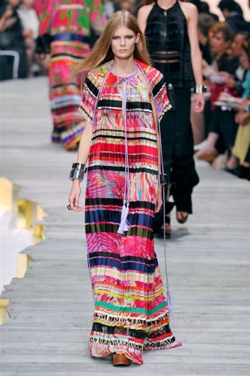 Fotoservizio/SS 2015/WOMEN/ROBERTO CAVALLI/DP1/4