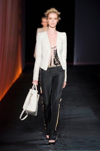 Fotoservizio/SS 2012/WOMEN/ROBERTO CAVALLI/26