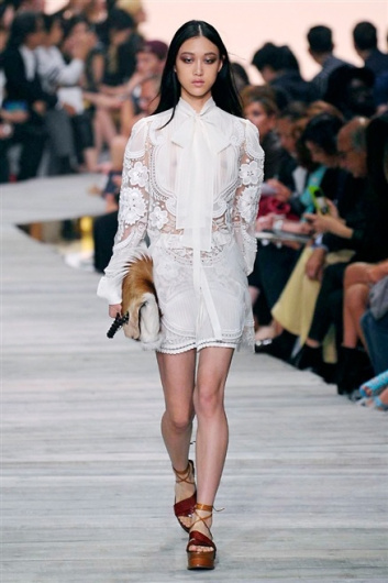 Fotoservizio/SS 2015/WOMEN/ROBERTO CAVALLI/DP1/18