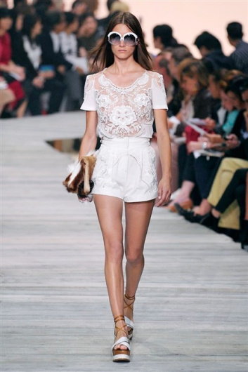 Fotoservizio/SS 2015/WOMEN/ROBERTO CAVALLI/DP1/22