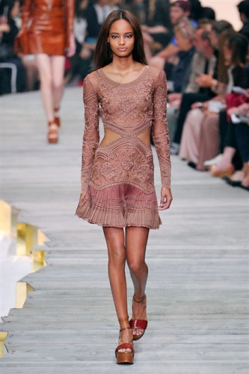 Fotoservizio/SS 2015/WOMEN/ROBERTO CAVALLI/DP1/29