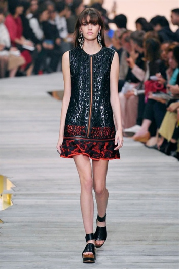 Fotoservizio/SS 2015/WOMEN/ROBERTO CAVALLI/DP1/41