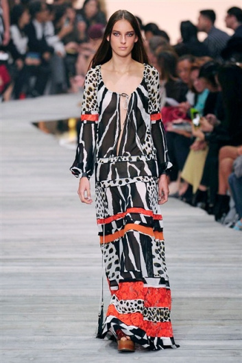 Fotoservizio/SS 2015/WOMEN/ROBERTO CAVALLI/DP1/43