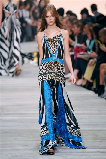 Fotoservizio/SS 2015/WOMEN/ROBERTO CAVALLI/DP1/45