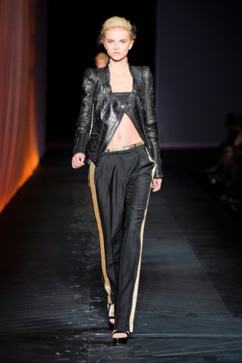 Fotoservizio/SS 2012/WOMEN/ROBERTO CAVALLI/31