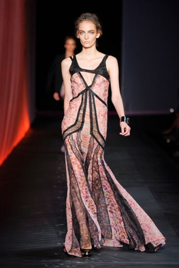 Fotoservizio/SS 2012/WOMEN/ROBERTO CAVALLI/34