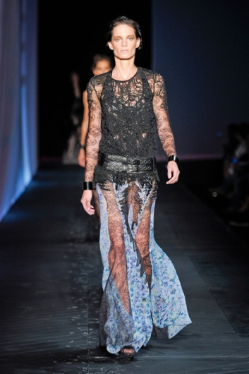 Fotoservizio/SS 2012/WOMEN/ROBERTO CAVALLI/41