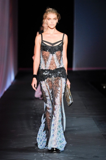 Fotoservizio/SS 2012/WOMEN/ROBERTO CAVALLI/37