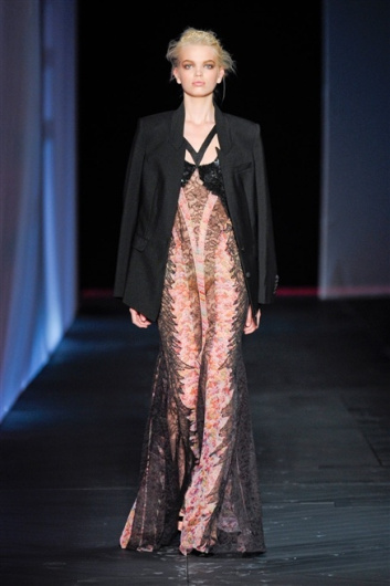 Fotoservizio/SS 2012/WOMEN/ROBERTO CAVALLI/39