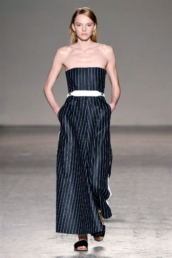 Fotoservizio/SS 2015/WOMEN/GABRIELE COLANGELO/DP1/20