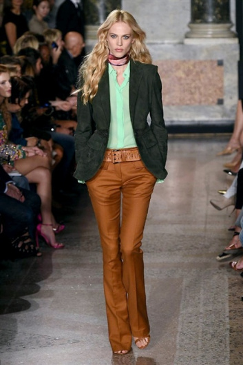 Fotoservizio/SS 2015/WOMEN/EMILIO PUCCI/DP1/24