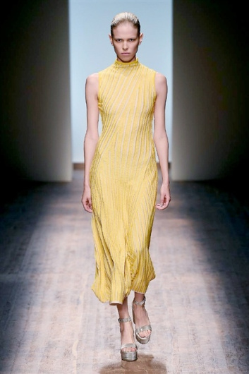 Fotoservizio/SS 2015/WOMEN/SALVATORE FERRAGAMO/DP1/5