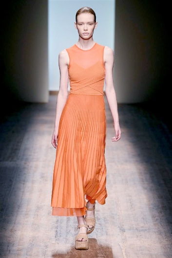 Fotoservizio/SS 2015/WOMEN/SALVATORE FERRAGAMO/DP1/11
