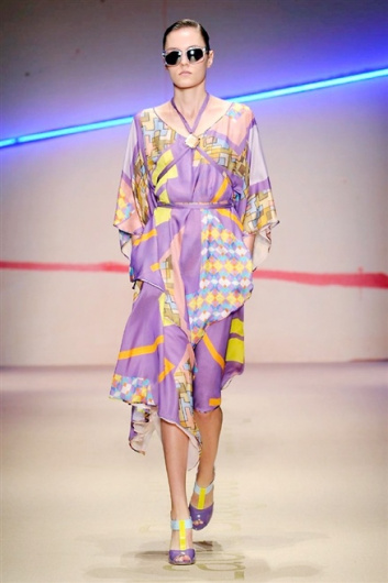 Fotoservizio/SS 2015/WOMEN/LAURA BIAGIOTTI/DP1/14