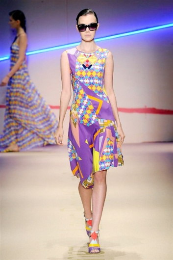 Fotoservizio/SS 2015/WOMEN/LAURA BIAGIOTTI/DP1/18