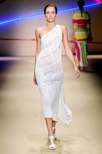 Fotoservizio/SS 2015/WOMEN/LAURA BIAGIOTTI/DP1/21