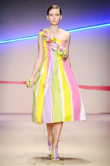 Fotoservizio/SS 2015/WOMEN/LAURA BIAGIOTTI/DP1/22