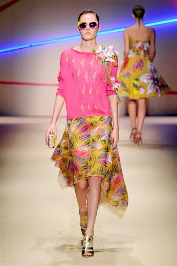 Fotoservizio/SS 2015/WOMEN/LAURA BIAGIOTTI/DP1/40