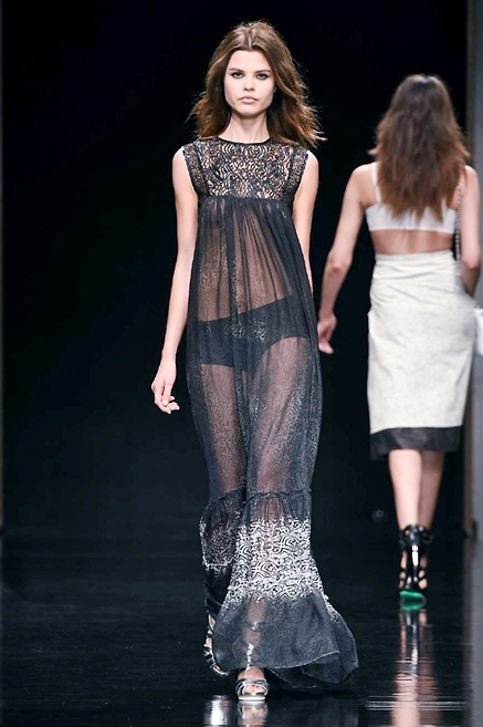 Fotoservizio/SS 2015/WOMEN/JOHN RICHMOND/DP1/11