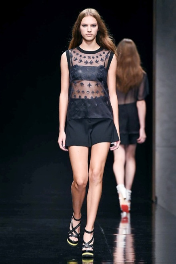 Fotoservizio/SS 2015/WOMEN/JOHN RICHMOND/DP1/20