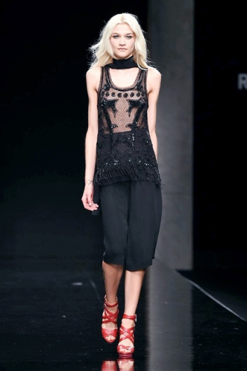 Fotoservizio/SS 2015/WOMEN/JOHN RICHMOND/DP1/43