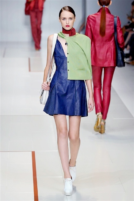 Fotoservizio/SS 2015/WOMEN/TRUSSARDI/DP1/15