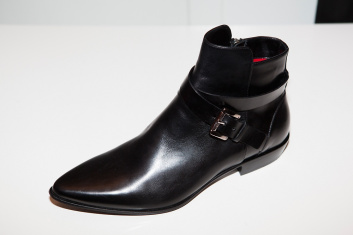 Presentazione S/S 2015 - Cesare Paciotti 77