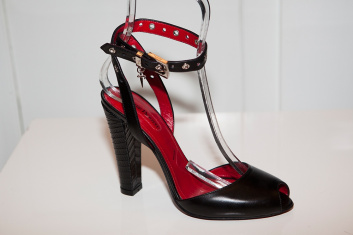 Presentazione S/S 2015 - Cesare Paciotti 84