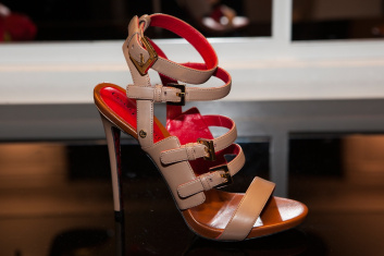 Presentazione S/S 2015 - Cesare Paciotti 110