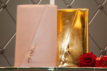 Presentazione S/S 2015 - Cesare Paciotti 145