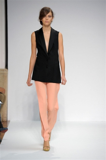 Fotoservizio/SS 2012/WOMEN/CRISTIANO BURANI/5
