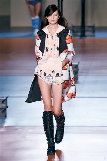 Fotoservizio/SS 2015/WOMEN/AU JOUR LE JOUR/DP1/3
