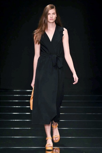 Fotoservizio/SS 2015/WOMEN/ANTEPRIMA/DP1/24