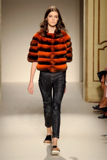 Fotoservizio/SS 2015/WOMEN/SIMONETTA RAVIZZA/DP1/15