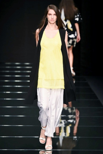 Fotoservizio/SS 2015/WOMEN/ANTEPRIMA/DP1/1