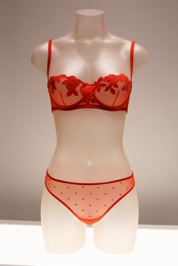 Presentazione S/S 2015 - La Perla 8